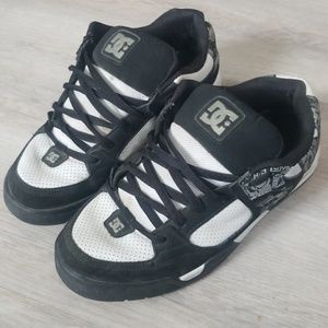 DC Skate Shoe Sizes 11